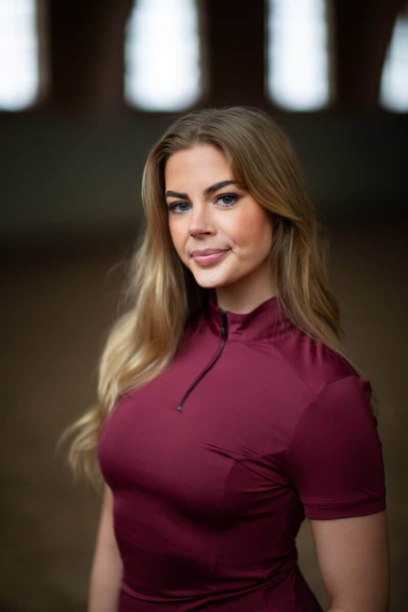 Equestrian Stockholm - UV Protection Top Short Sleeve - Bordeaux - Image 4